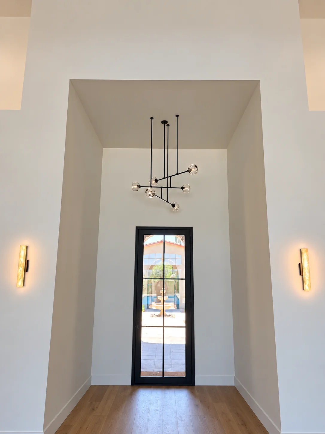 Foyer chandelier lighting